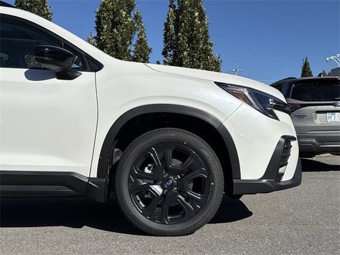 New 2025 Subaru Ascent Onyx Edition image 9