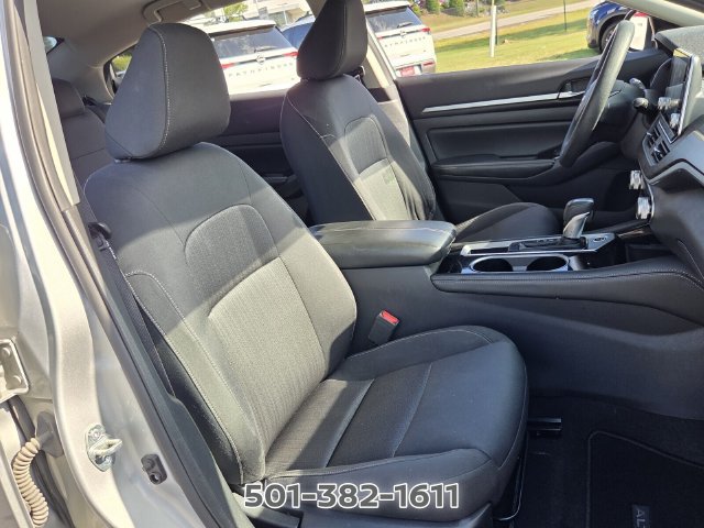 Used 2023 Nissan Altima 2.5 SV FWD image 18