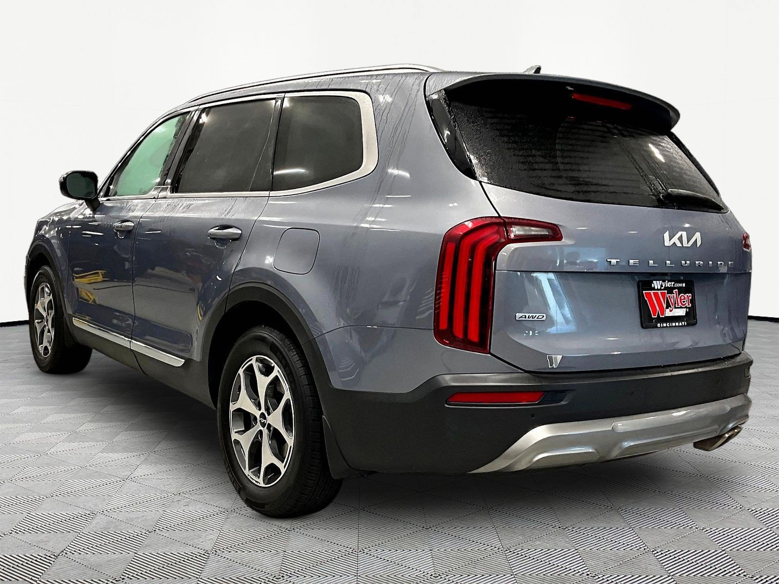 Used 2022 Kia Telluride EX AWD/4WD image 4