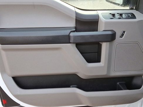 Used 2018 Ford F150 XL w/ Equipment Group 101A Mid image 13