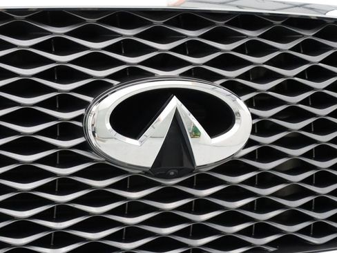 Used 2021 INFINITI QX80 Luxe RWD image 9