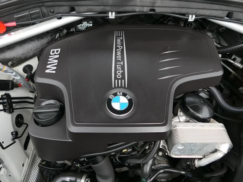 Used 2017 BMW X3 sDrive28i RWD image 33