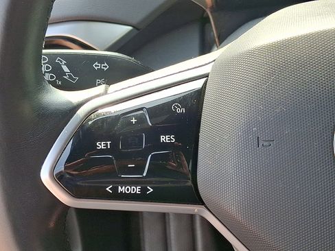 Used 2021 Volkswagen ID.4 Pro image 20