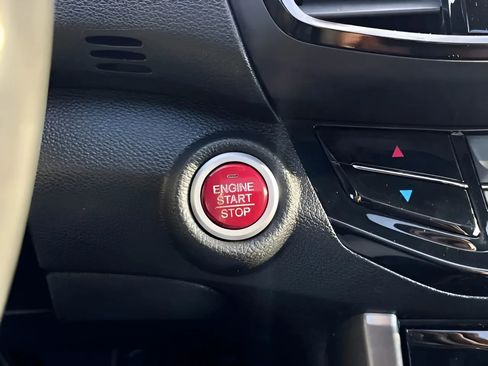 Used 2016 Honda Accord Touring image 15