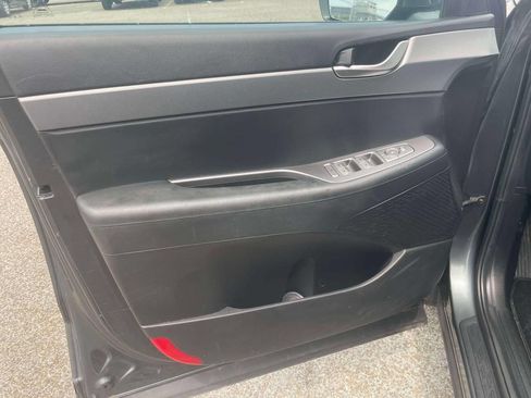 Used 2020 Hyundai Palisade SE FWD image 17