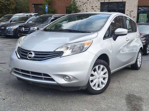 Used 2015 Nissan Versa Note SV image 1