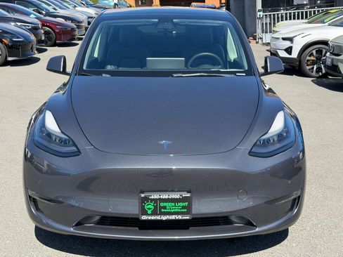 Used 2022 Tesla Model Y Performance AWD/4WD image 2