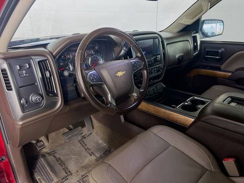 Used 2018 Chevrolet Silverado 1500 LTZ image 11