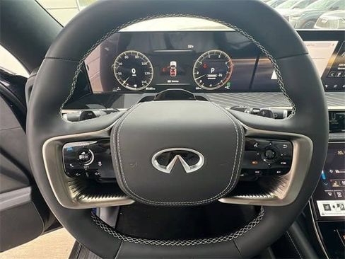 New 2026 INFINITI QX80 Autograph w/ Premium Cargo Package AWD/4WD image 19