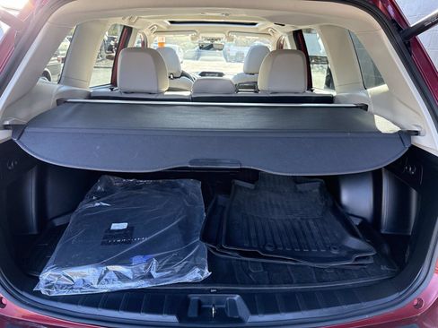 Used 2021 Subaru Forester Limited image 11