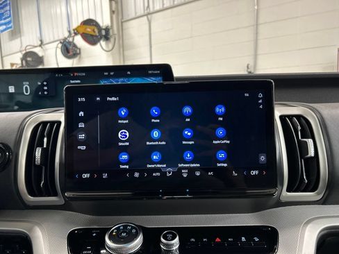 Certified 2025 Ford Expedition Max Active AWD/4WD image 23