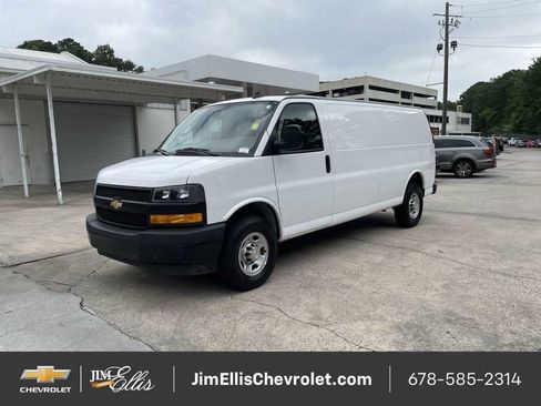 Certified 2024 Chevrolet Express 2500 Extended image 6