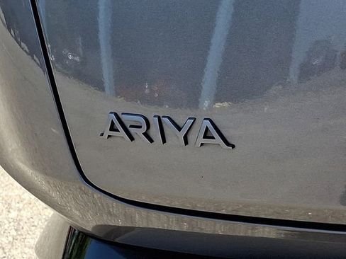 Used 2023 Nissan Ariya FWD image 34