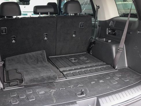 Used 2025 Hyundai Santa Fe SEL FWD image 22