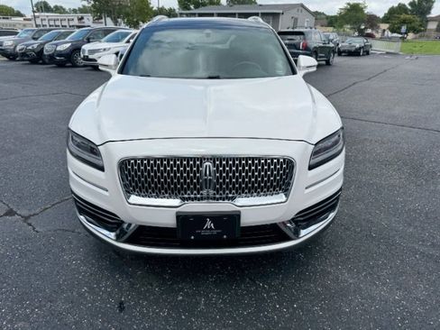 Used 2019 Lincoln Nautilus Reserve AWD/4WD image 7