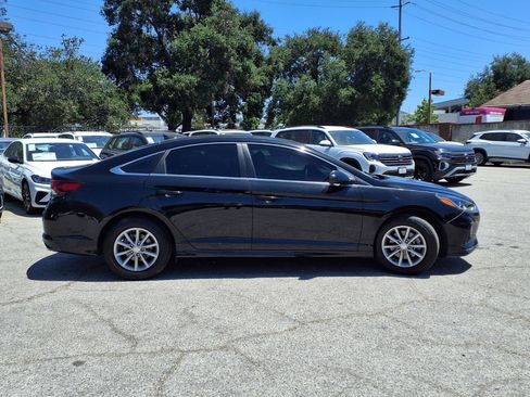 Used 2019 Hyundai Sonata SE FWD image 3