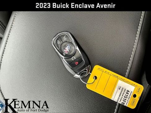 Used 2023 Buick Enclave Avenir w/ Avenir Technology Package AWD/4WD image 39