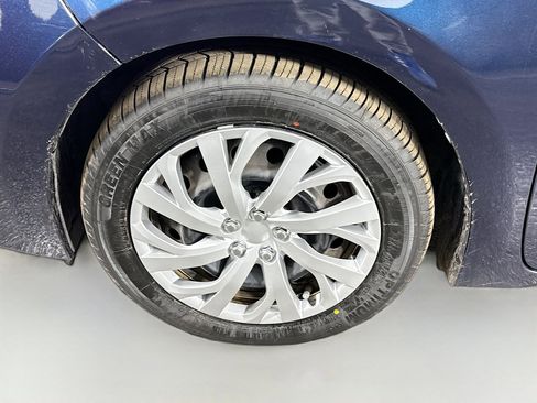 Used 2017 Toyota Corolla LE image 37