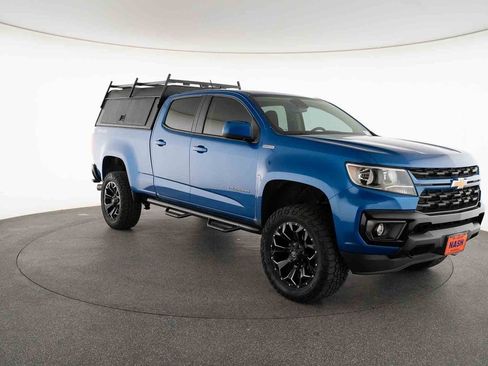 Used 2021 Chevrolet Colorado LT w/ Safety Package image 2