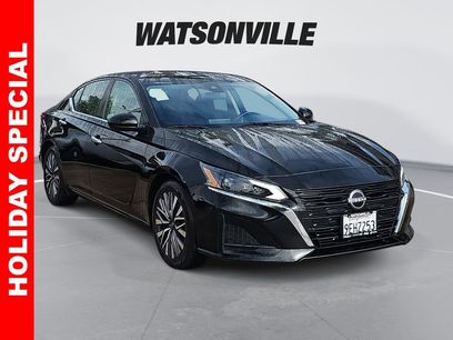Used 2023 Nissan Altima 2.5 SV