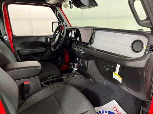 Used 2026 Jeep Wrangler Unlimited Sport AWD/4WD image 45