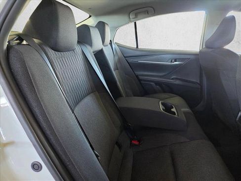 Used 2025 Toyota Camry LE FWD image 18
