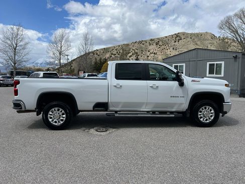 Used 2024 Chevrolet Silverado 3500 LT w/ True North Edition AWD/4WD image 7