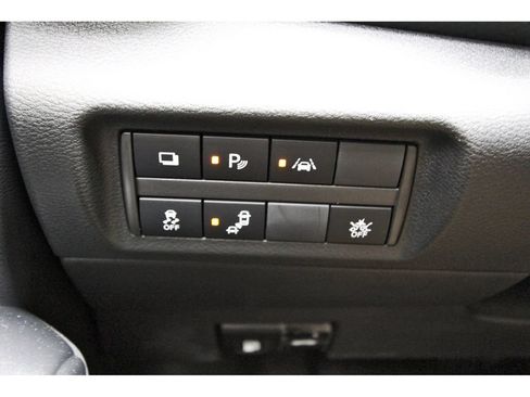 Used 2025 Nissan Kicks Play S FWD image 17