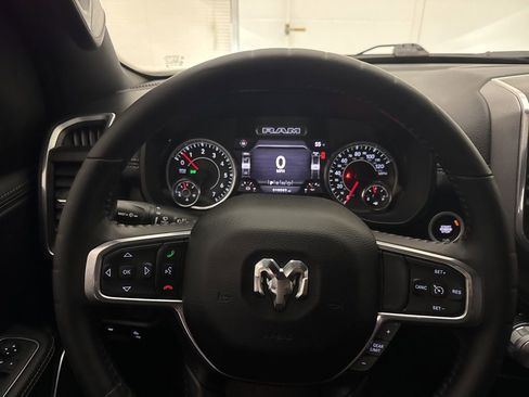 Used 2023 RAM 1500 Laramie image 22