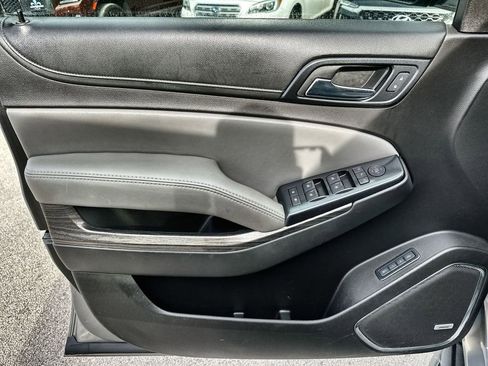 Certified 2017 Chevrolet Suburban LT image 23