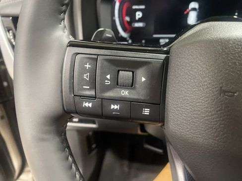 Certified 2025 Nissan Rogue SL w/ Tech Package image 21