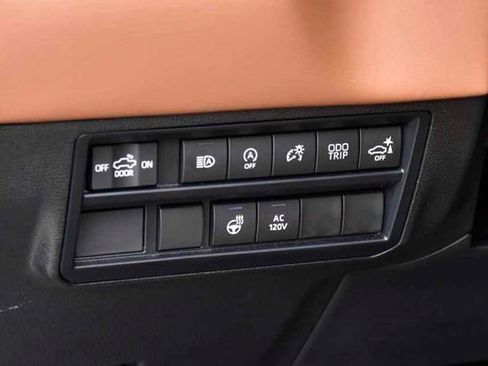 Used 2024 Toyota Tundra 1794 Edition image 29