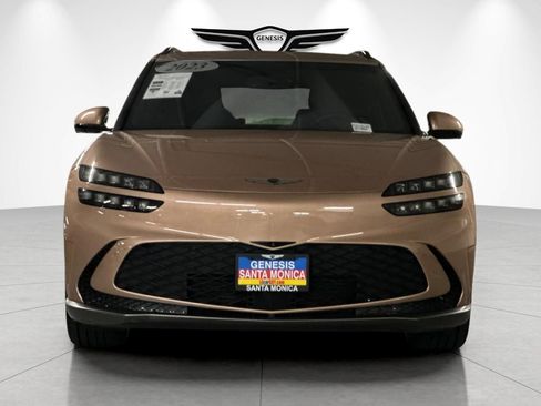 Used 2023 Genesis GV60 Advanced AWD/4WD image 10