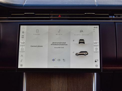 Certified 2024 Land Rover Range Rover Long Wheelbase Autobiography image 15