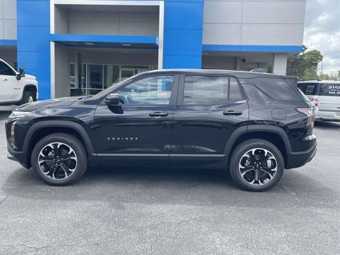 New 2026 Chevrolet Equinox LT w/ Convenience Package II image 6