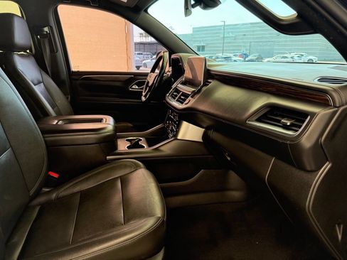 Used 2022 Chevrolet Tahoe LT RWD image 11