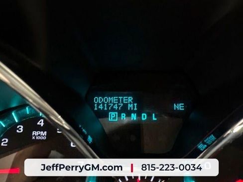 Used 2015 Chevrolet Traverse LT FWD image 11