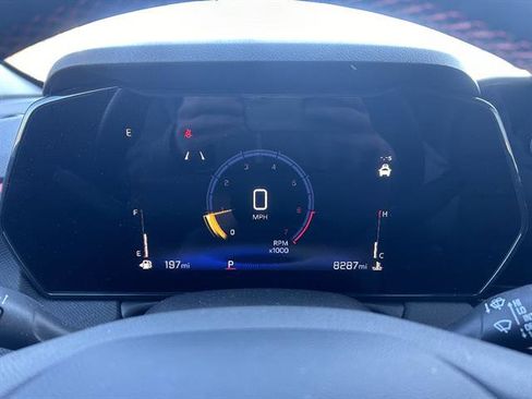 Used 2025 Chevrolet TrailBlazer RS w/ Driver Confidence Package image 15