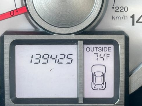 Used 2011 Honda Pilot EX-L image 18