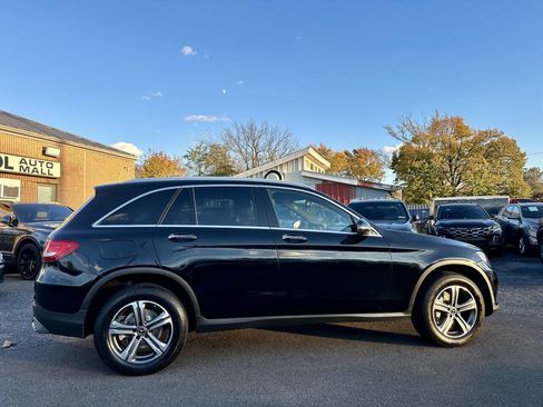 Used 2018 Mercedes-Benz GLC 300 4MATIC image 9