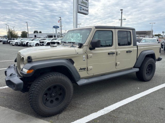Used 2020 Jeep Gladiator Sport w/ Quick Order Package 24S AWD/4WD image 1
