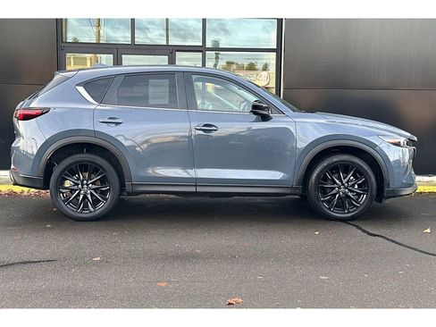 Certified 2024 MAZDA CX-5 Carbon Edition image 3