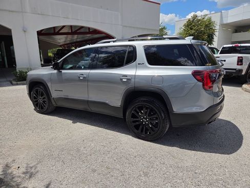 Used 2023 GMC Acadia SLT w/ Elevation Edition FWD image 12