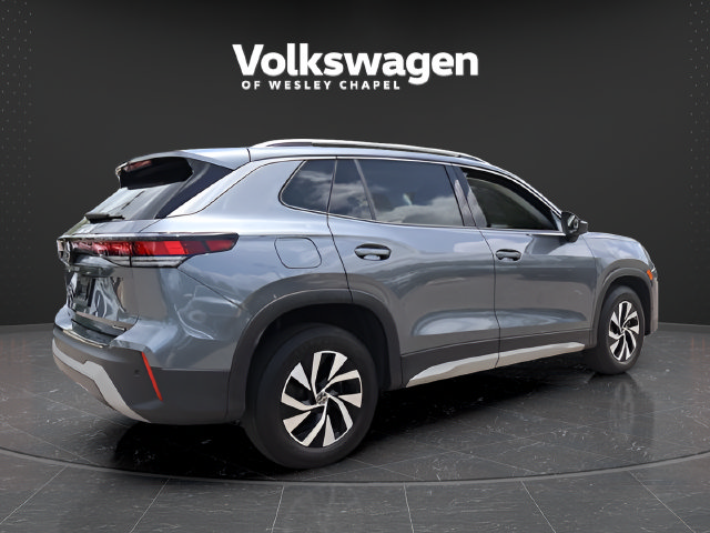 Certified 2025 Volkswagen Tiguan S AWD/4WD image 8