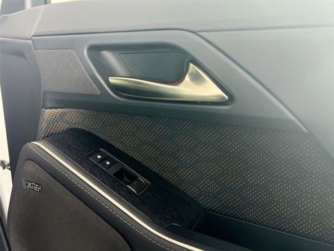 Used 2025 Lexus GX 550 w/ Accessory Package (2T) image 28