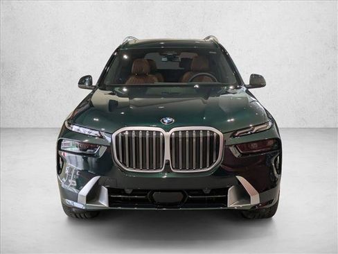 New 2026 BMW X7 xDrive40i image 6