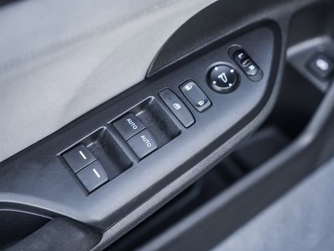 Used 2020 Honda Civic EX image 34