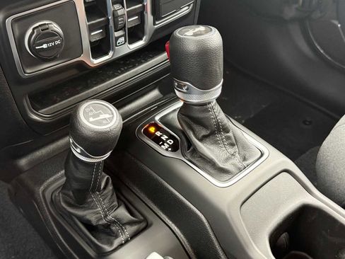 New 2026 Jeep Wrangler Unlimited Sport image 17