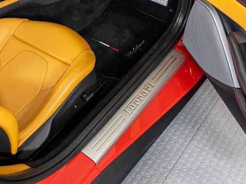 Certified 2020 Ferrari Portofino RWD image 62