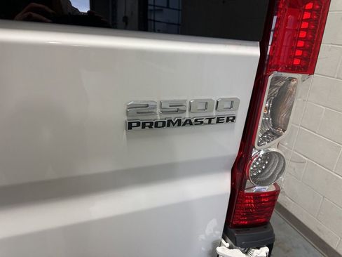 Used 2024 RAM ProMaster 2500 image 5